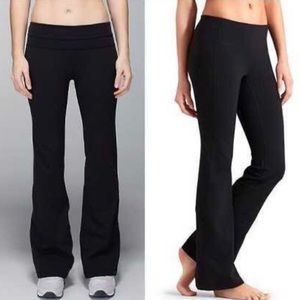 Lululemon yoga pants